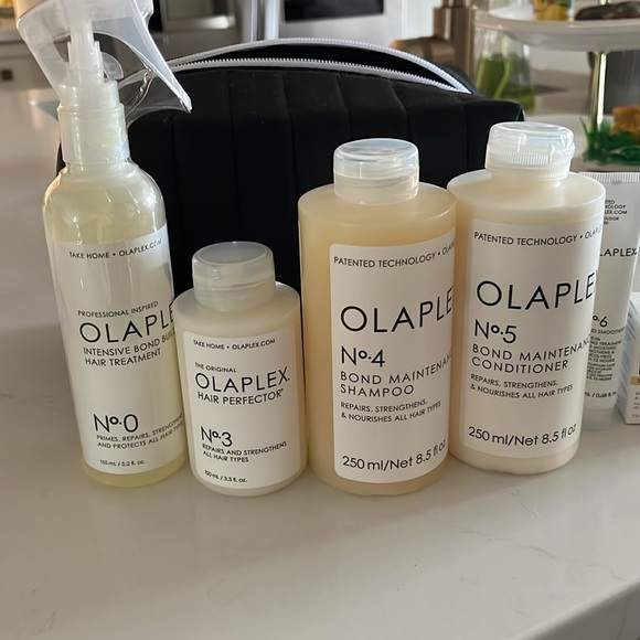Olaplex Complete Hair Repair System - Picture 2 of 3